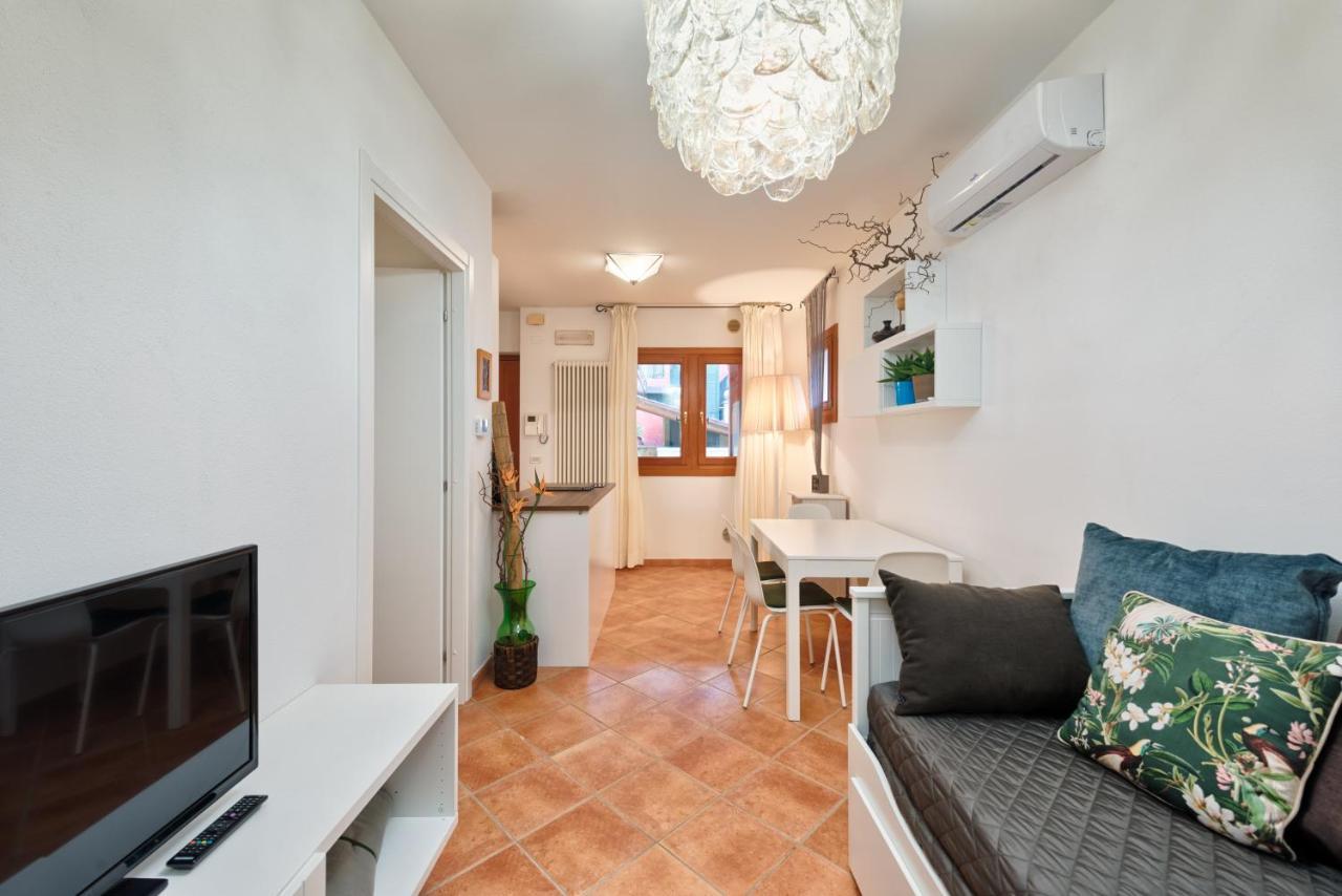 Piccolo Borgo Di Raoul Apartment Vicenza Bagian luar foto